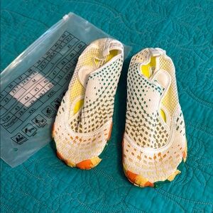 Colorful Mesh Slip-On Water Shoes